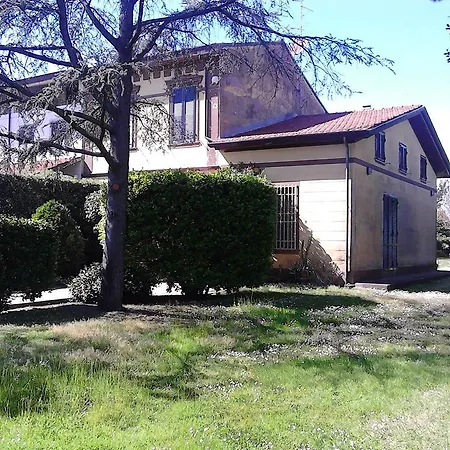 La Di Lorenzo Villa *